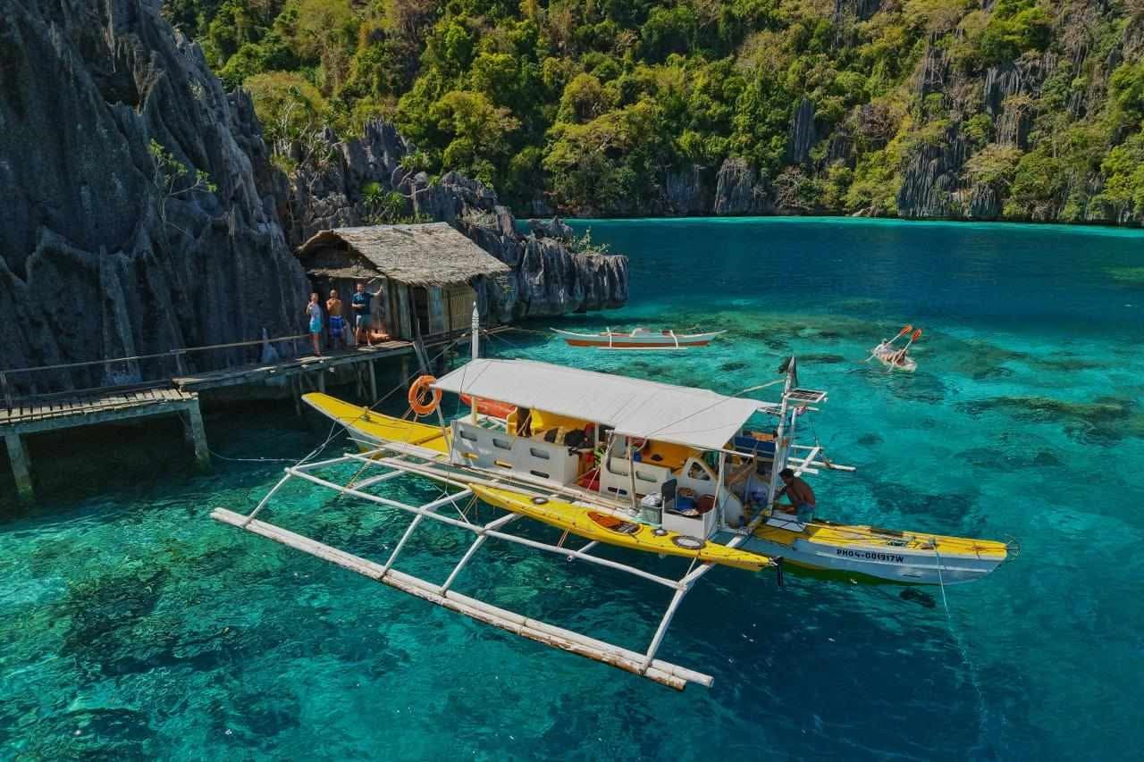 Calamian Kayak Expedition Outfitting | 2-14 Days